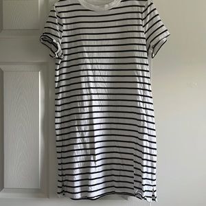 Old Navy Tshirt Dress